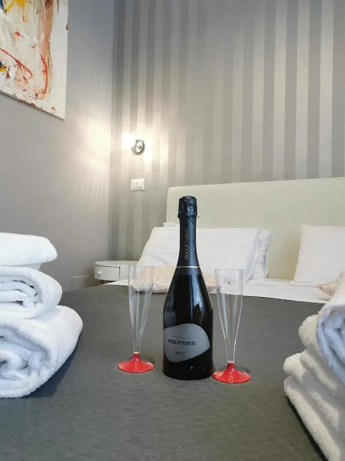 Bed and Breakfast Domus Domas & Boutique - Golden Keys Collection Roma 3*,