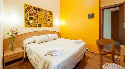 Domus Domas & Boutique - Golden Keys Collection Bed & Breakfast Rome