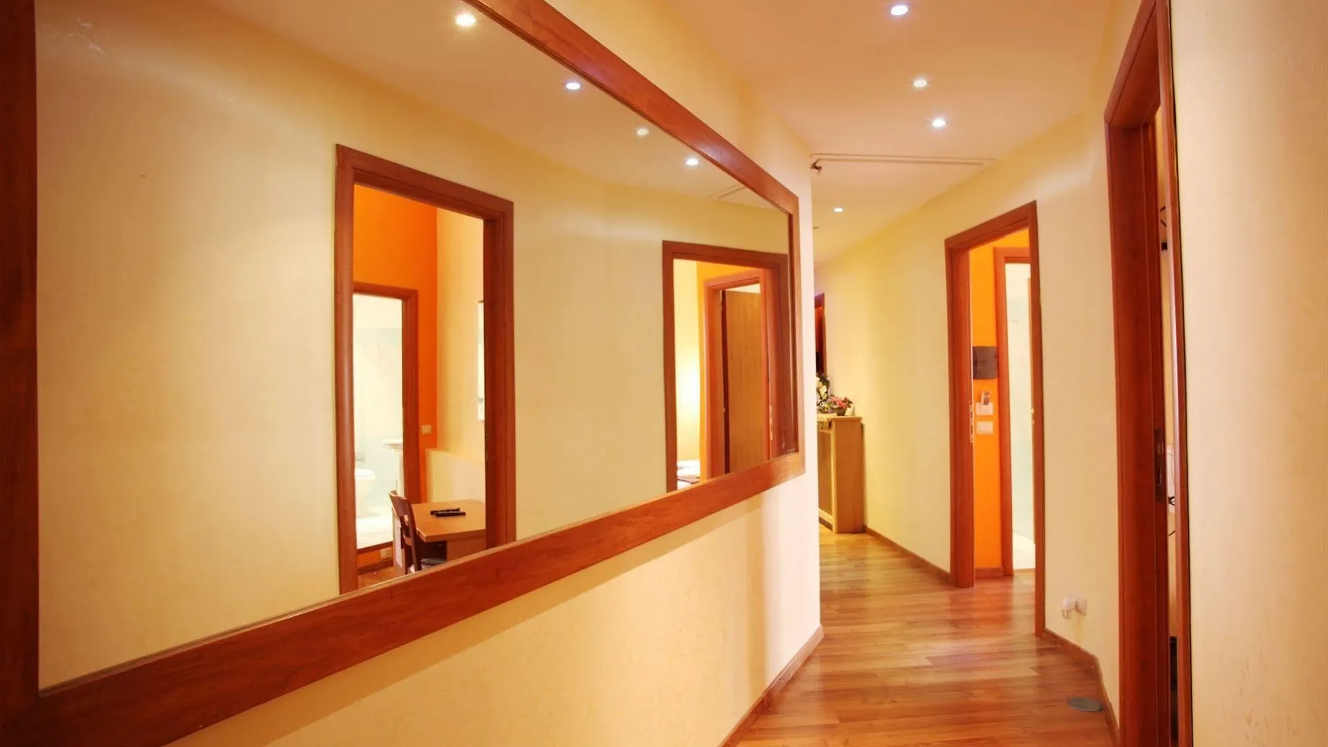 Domus Domas & Boutique - Golden Keys Collection Bed & Breakfast Rome