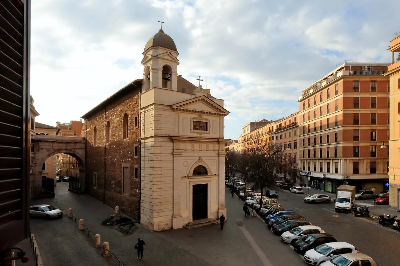 Domus Domas & Boutique - Golden Keys Collection Bed & Breakfast Rome
