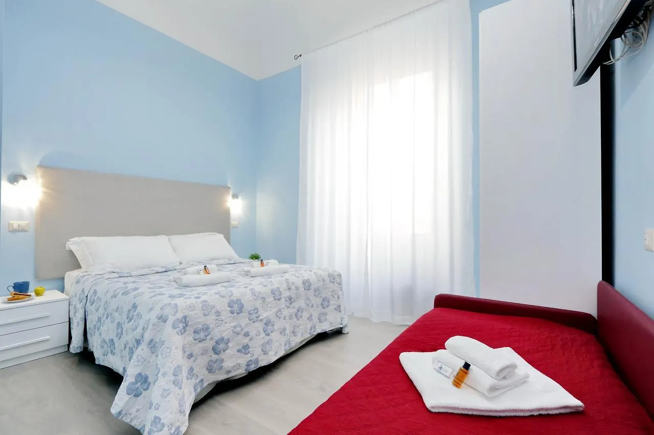 Domus Domas & Boutique - Golden Keys Collection Bed & Breakfast Rome 3*,